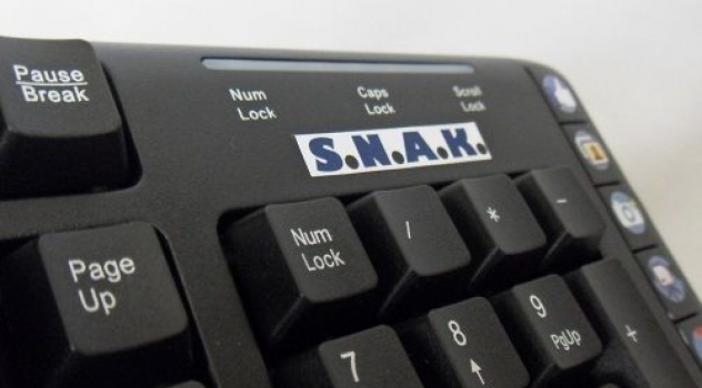 S.N.A.K. una tastiera per Facebook
