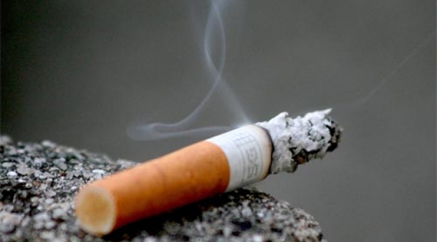 Fumo di sigaretta: meno rischi per la salute con filtri al biossido di titanio?